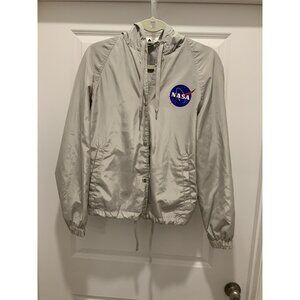 H&M Divided NASA Jacket Size Small Women's Beige Windbreaker Snaps